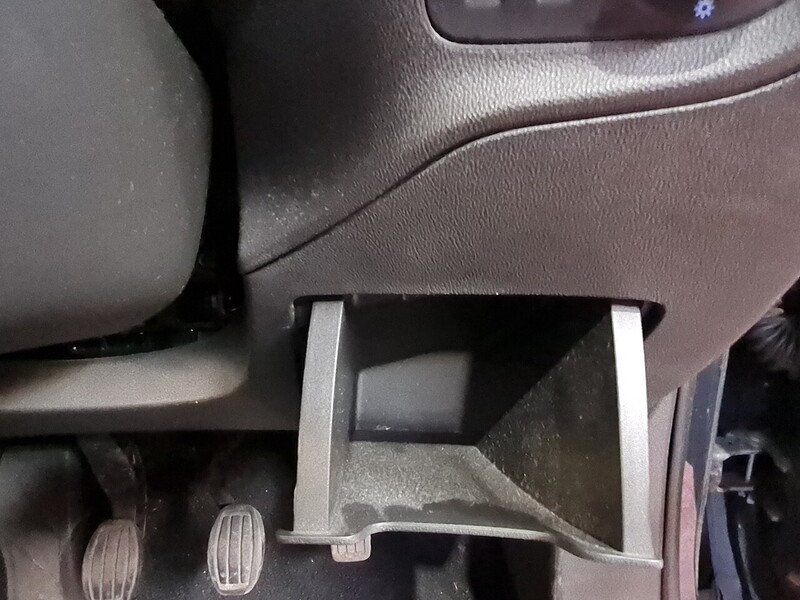 Vauxhall 1.2 Turbo Sport Nav SUV 5dr Petrol Manual Euro 6 (s/s) (130 ps)