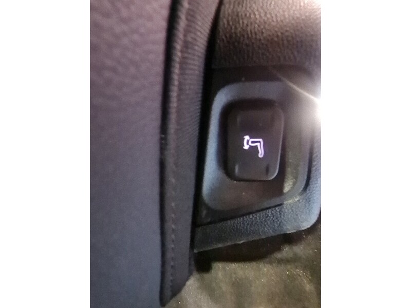 Vauxhall 1.2 Turbo Elite Nav SUV 5dr Petrol Auto 8Spd Euro 6 (s/s) (130 ps)