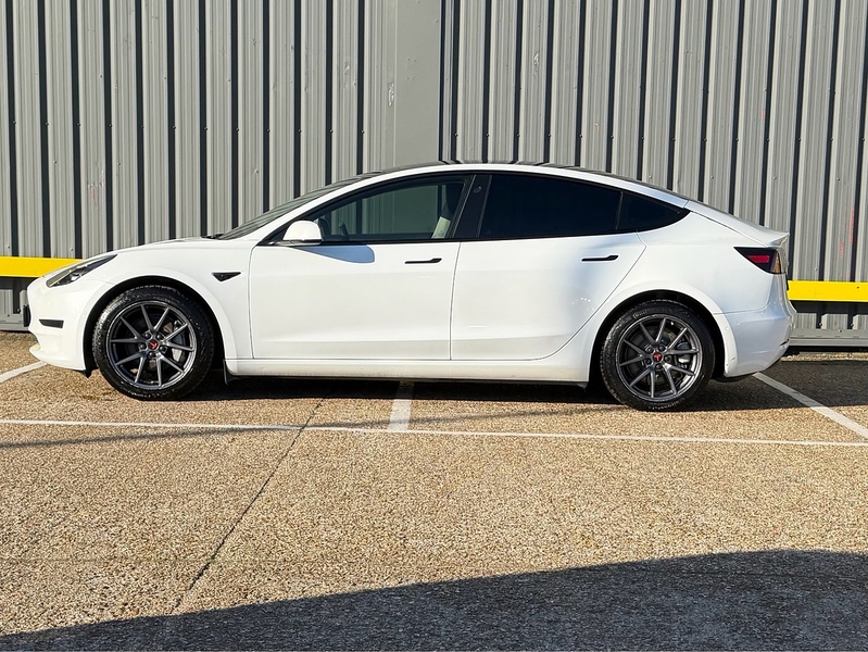 Tesla Standard Range Plus Saloon 4dr Electric Auto RWD (241 bhp)