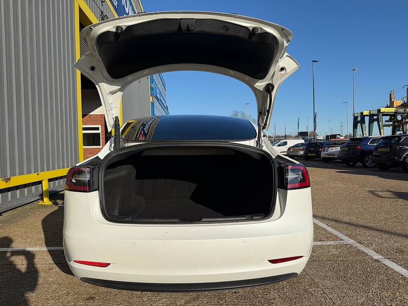 Tesla Standard Range Plus Saloon 4dr Electric Auto RWD (241 bhp)