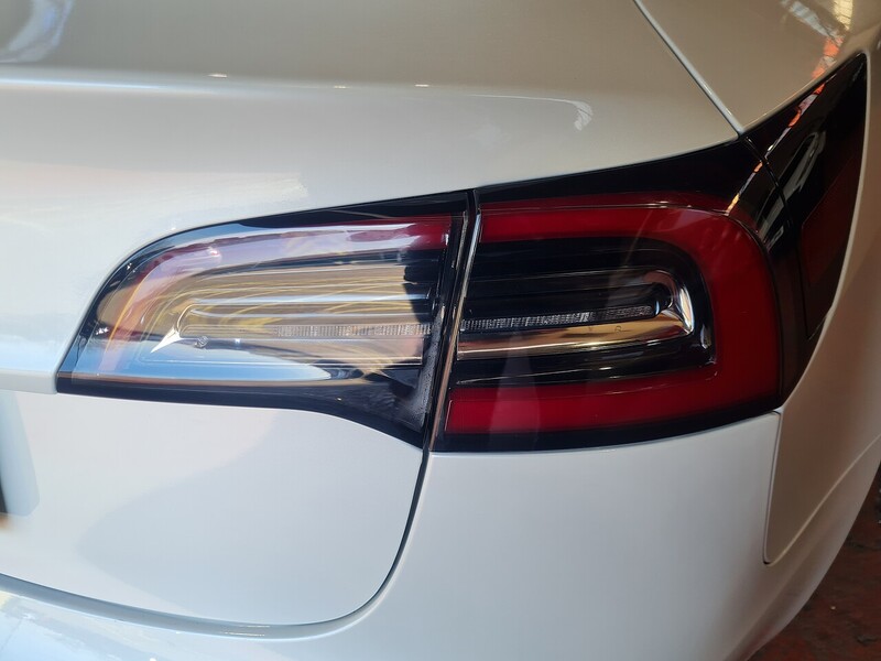 Tesla Standard Range Plus Saloon 4dr Electric Auto RWD (241 bhp)