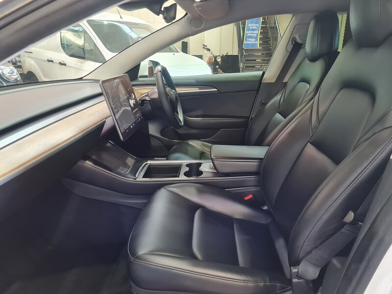 Tesla Standard Range Plus Saloon 4dr Electric Auto RWD (241 bhp)