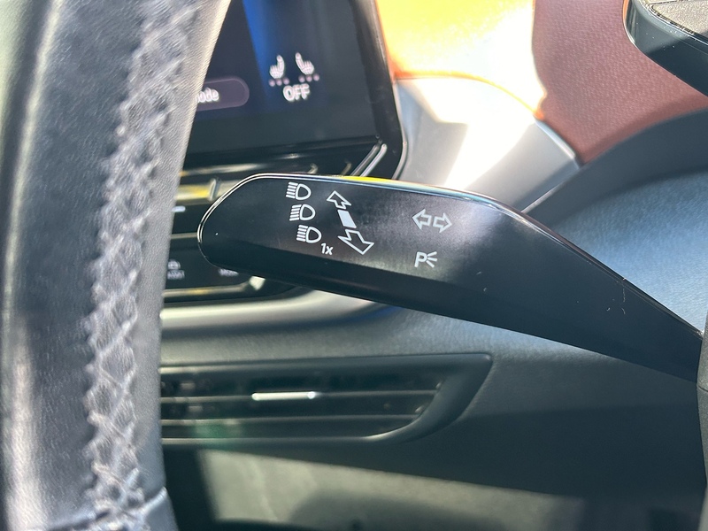 Volkswagen Pro Performance 77kWh Life SUV 5dr Electric Auto (204 ps)