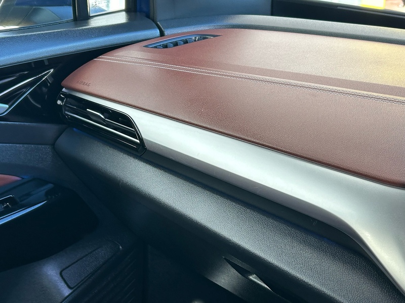 Volkswagen Pro Performance 77kWh Life SUV 5dr Electric Auto (204 ps)