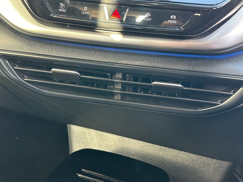 Volkswagen Pro Performance 77kWh Life SUV 5dr Electric Auto (204 ps)