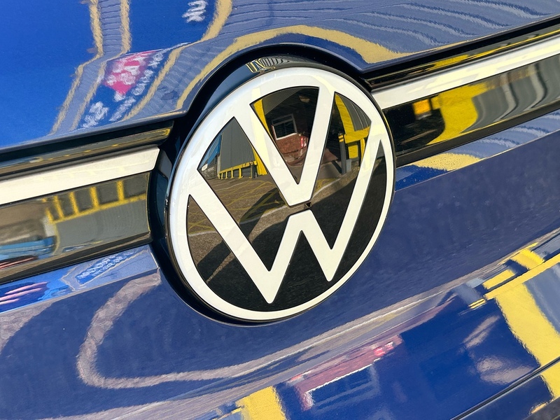 Volkswagen Pro Performance 77kWh Life SUV 5dr Electric Auto (204 ps)