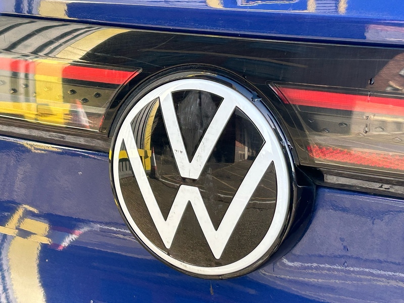 Volkswagen Pro Performance 77kWh Life SUV 5dr Electric Auto (204 ps)