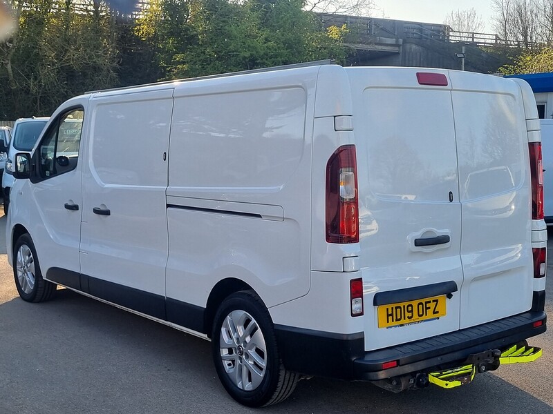 Nissan 1.6 dCi 1.2t Tekna Panel Van 5dr Diesel Manual L2 H1 Euro 6 (120 ps)