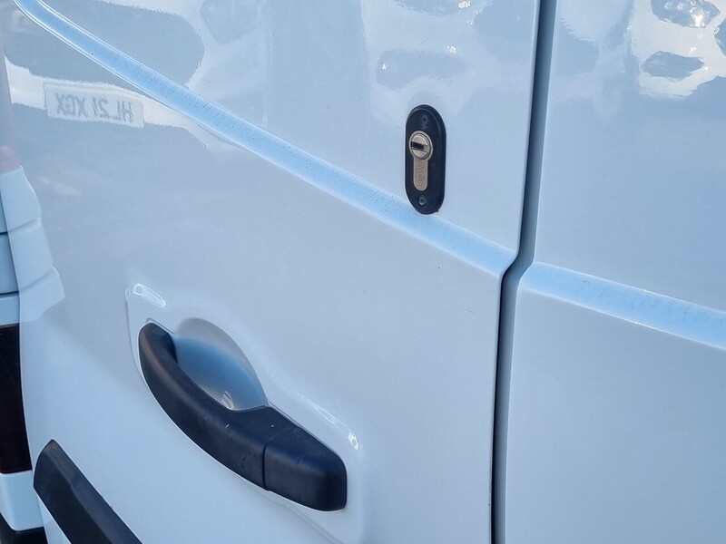 Nissan 1.6 dCi 1.2t Tekna Panel Van 5dr Diesel Manual L2 H1 Euro 6 (120 ps)