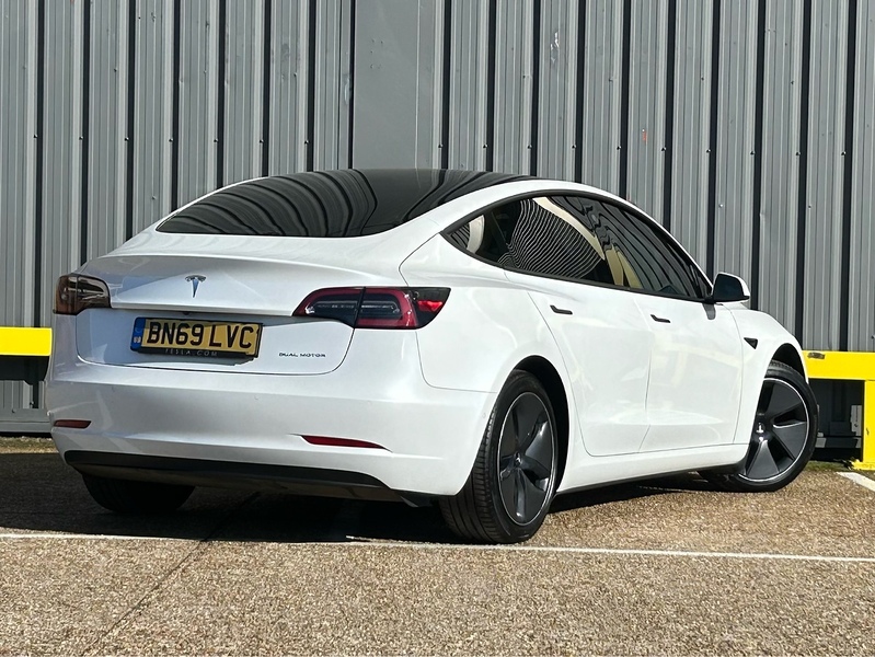 Tesla (Dual Motor) Long Range Saloon 4dr Electric Auto 4WDE (346 ps)