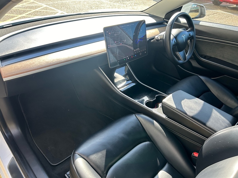 Tesla (Dual Motor) Long Range Saloon 4dr Electric Auto 4WDE (346 ps)