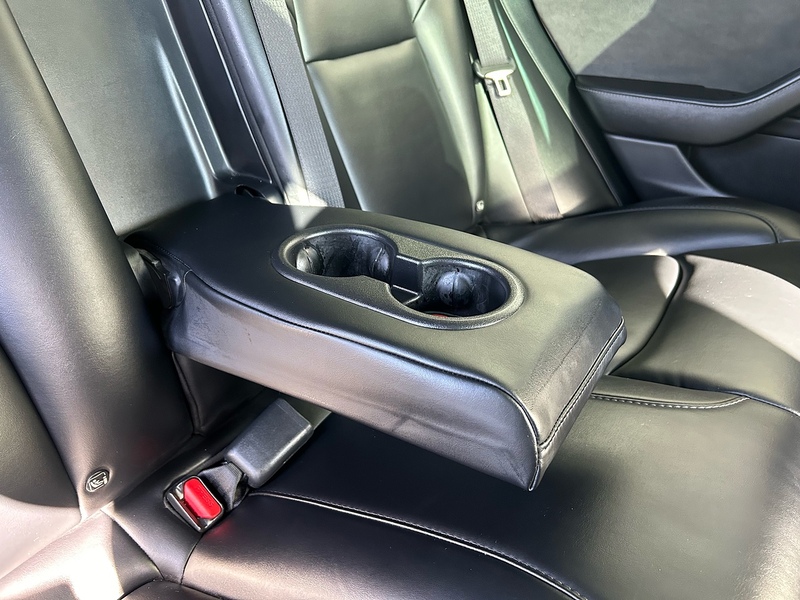 Tesla (Dual Motor) Long Range Saloon 4dr Electric Auto 4WDE (346 ps)