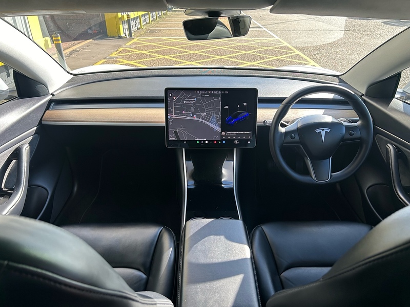Tesla (Dual Motor) Long Range Saloon 4dr Electric Auto 4WDE (346 ps)
