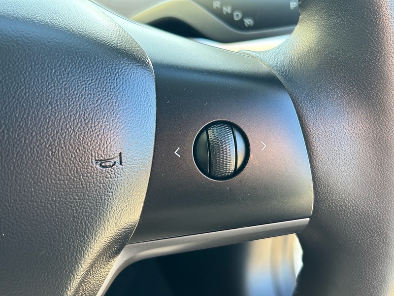 Tesla (Dual Motor) Long Range Saloon 4dr Electric Auto 4WDE (346 ps)