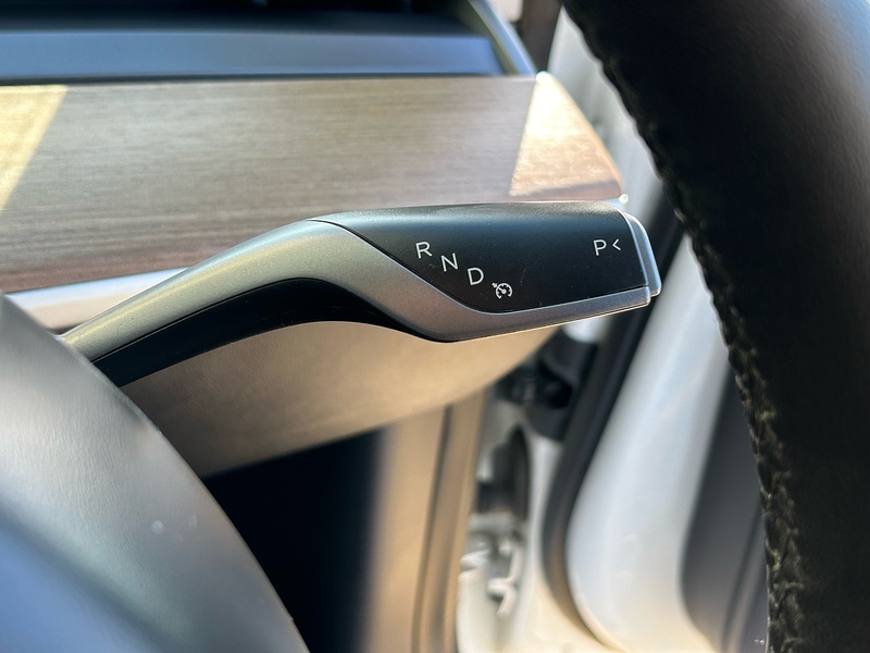 Tesla (Dual Motor) Long Range Saloon 4dr Electric Auto 4WDE (346 ps)