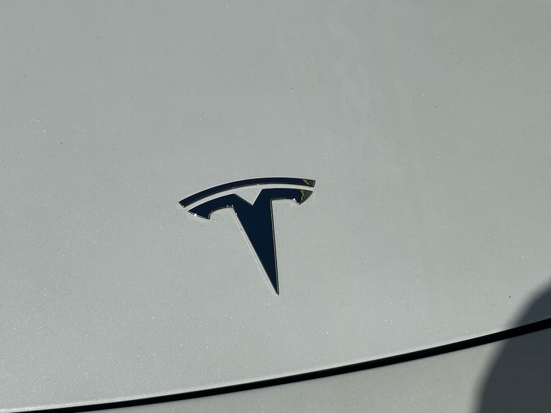 Tesla (Dual Motor) Long Range Saloon 4dr Electric Auto 4WDE (346 ps)