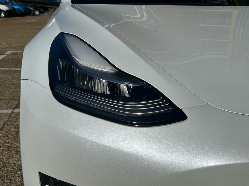 Tesla (Dual Motor) Long Range Saloon 4dr Electric Auto 4WDE (346 ps)