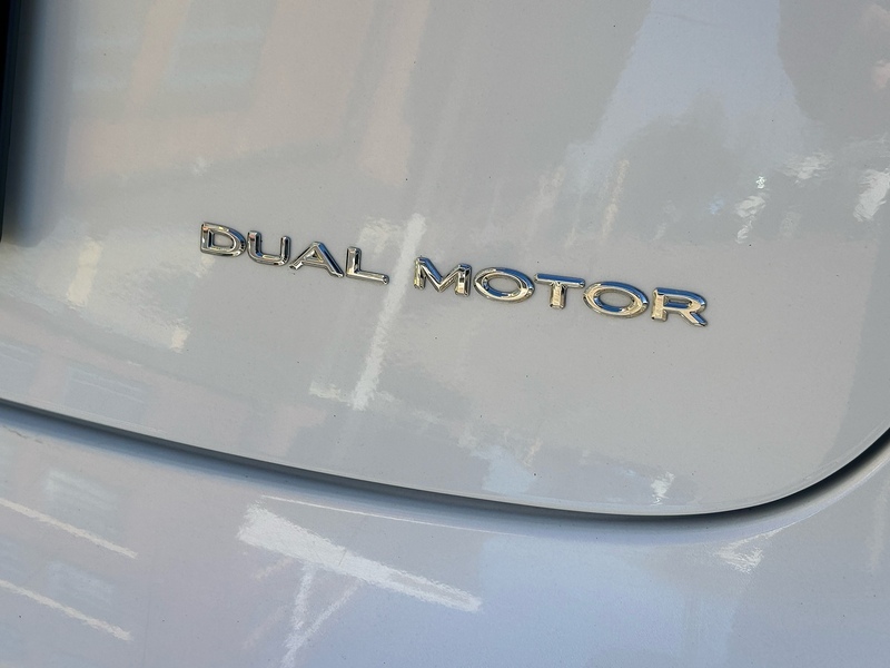 Tesla (Dual Motor) Long Range Saloon 4dr Electric Auto 4WDE (346 ps)