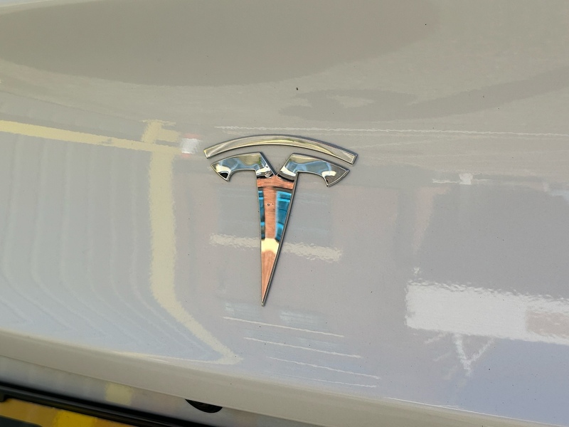 Tesla (Dual Motor) Long Range Saloon 4dr Electric Auto 4WDE (346 ps)