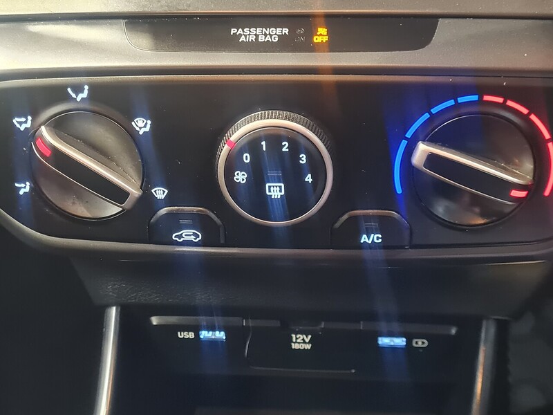 Hyundai 1.0 T-GDi MHEV SE Connect Hatchback 5dr Petrol Hybrid Manual Euro 6 (s/s) (100 ps)
