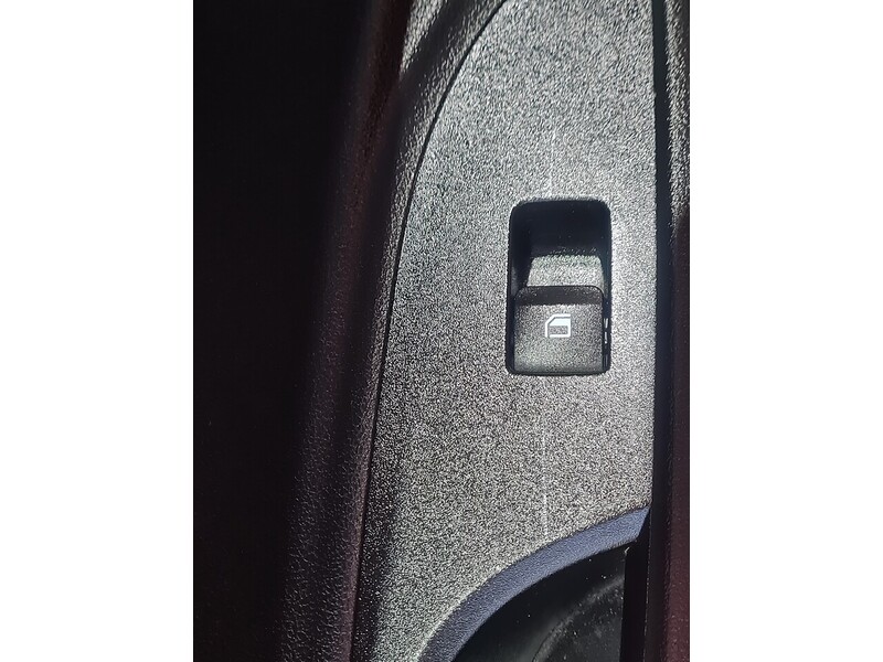 Hyundai 1.0 T-GDi MHEV SE Connect Hatchback 5dr Petrol Hybrid Manual Euro 6 (s/s) (100 ps)