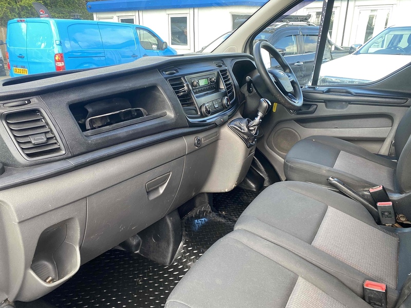 Ford 2.0 300 EcoBlue Panel Van 5dr Diesel Manual L1 H1 Euro 6 (105 ps)