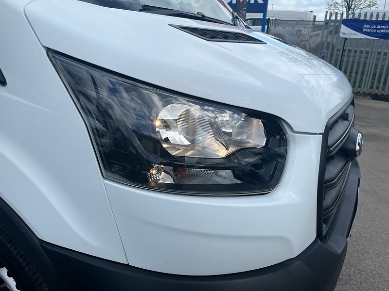 Ford 2.0 350 EcoBlue HD Leader Panel Van 5dr Diesel Manual RWD L4 H3 Euro 6 (s/s) (DRW) (130 ps)