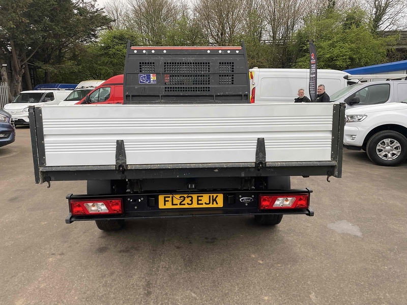 Ford 2.0 350 EcoBlue Leader Chassis Double Cab 4dr Diesel Manual RWD L3 Euro 6 (s/s) (130 ps)