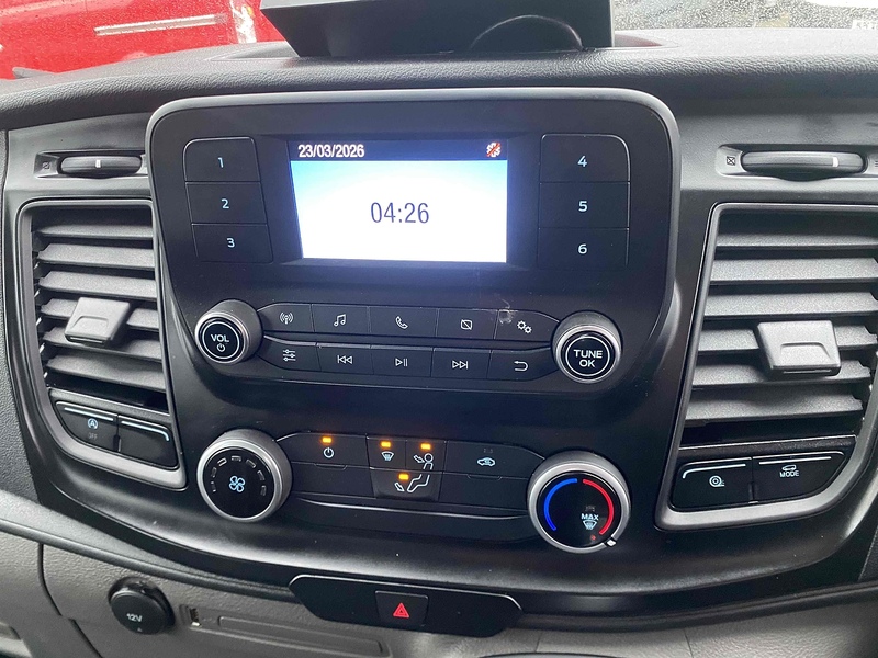 Ford 2.0 350 EcoBlue Leader Chassis Double Cab 4dr Diesel Manual RWD L3 Euro 6 (s/s) (130 ps)