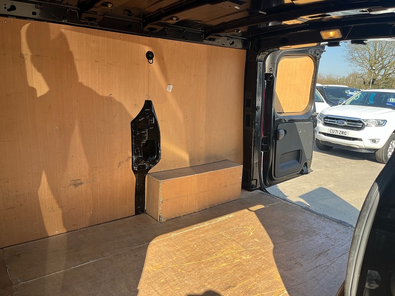 Renault 2.0 dCi ENERGY 28 Sport Panel Van 5dr Diesel Manual SWB Standard Roof Euro 6 (s/s) (120 ps)