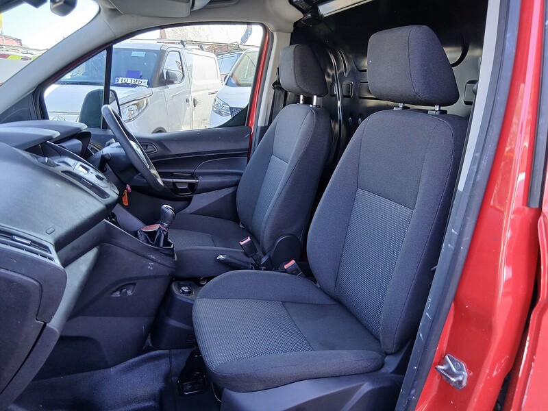 Ford 1.5 TDCi 240 Panel Van 5dr Diesel Manual L2 H1 (124 g/km, 99 bhp)