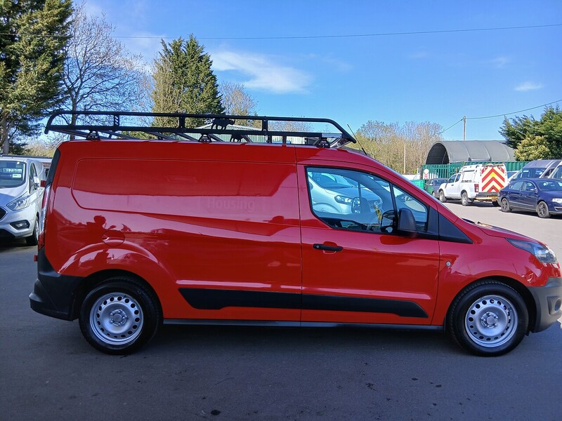 Ford 1.5 TDCi 240 Panel Van 5dr Diesel Manual L2 H1 (124 g/km, 99 bhp)