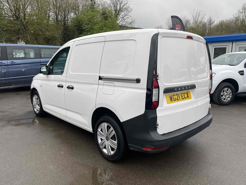 Volkswagen 2.0 TDI C20 Commerce Panel Van 5dr Diesel Manual SWB Euro 6 (s/s) (102 ps)