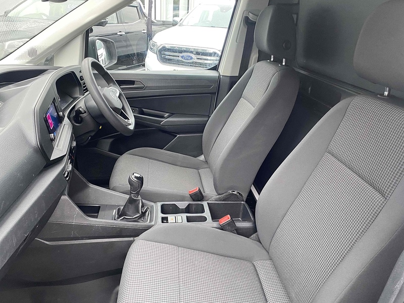 Volkswagen 2.0 TDI C20 Commerce Panel Van 5dr Diesel Manual SWB Euro 6 (s/s) (102 ps)