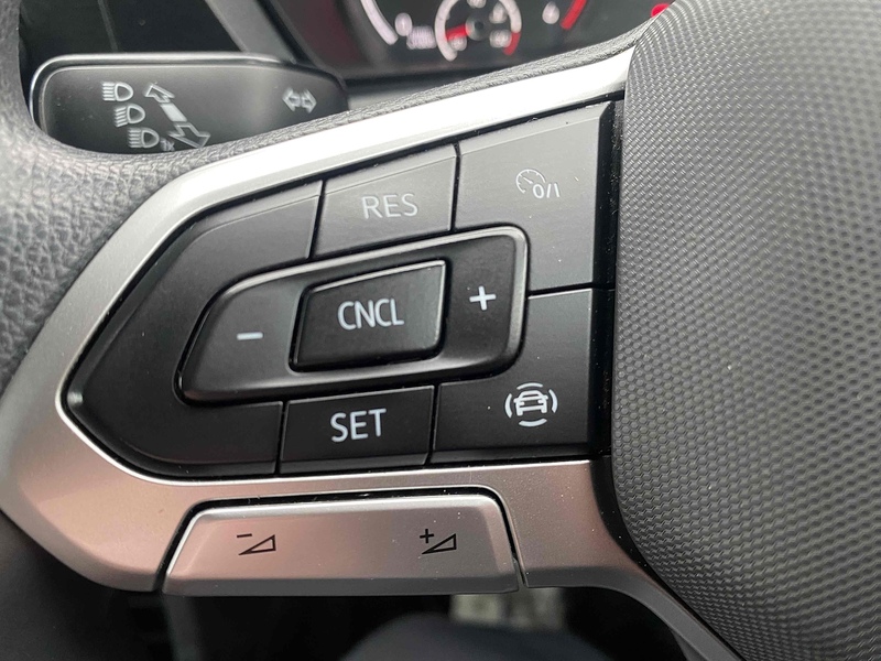 Volkswagen 2.0 TDI C20 Commerce Panel Van 5dr Diesel Manual SWB Euro 6 (s/s) (102 ps)