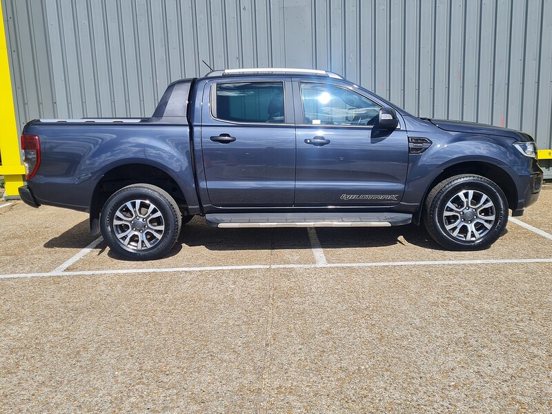 Ford 2.0 EcoBlue Wildtrak Pickup Double Cab 4dr Diesel Auto 4WD Euro 6 (s/s) (213 ps)