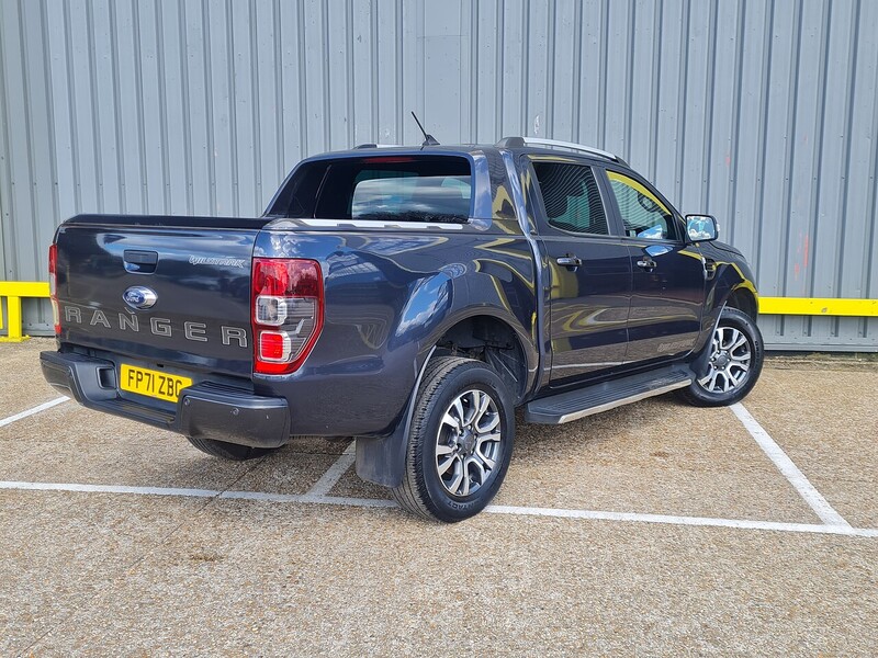 Ford 2.0 EcoBlue Wildtrak Pickup Double Cab 4dr Diesel Auto 4WD Euro 6 (s/s) (213 ps)
