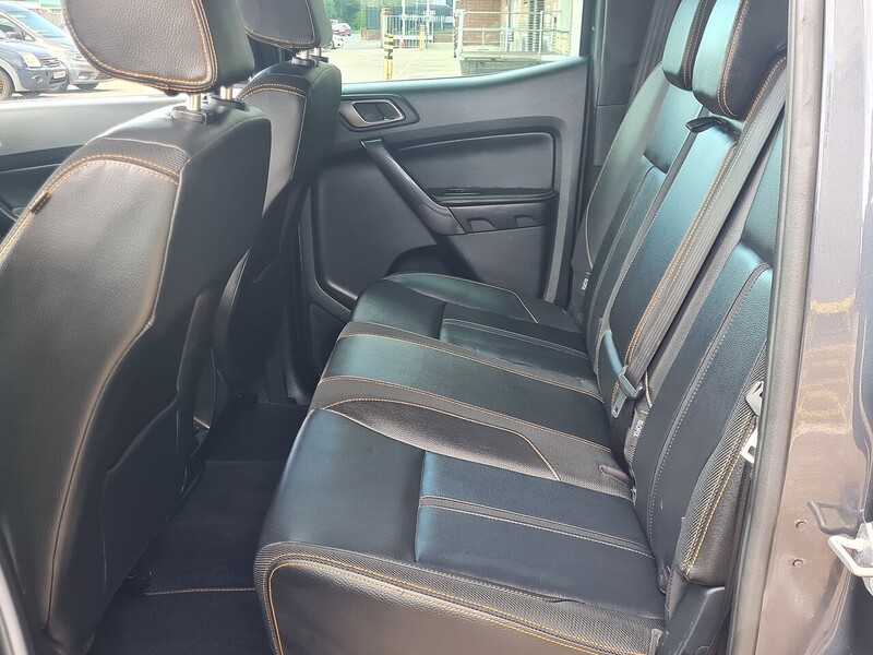 Ford 2.0 EcoBlue Wildtrak Pickup Double Cab 4dr Diesel Auto 4WD Euro 6 (s/s) (213 ps)