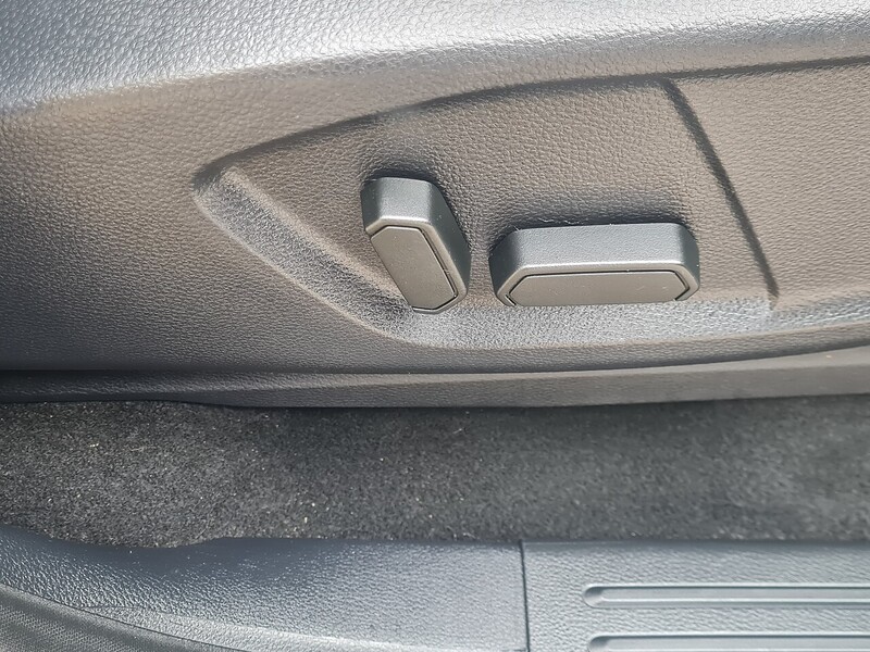 Ford 2.0 EcoBlue Wildtrak Pickup Double Cab 4dr Diesel Auto 4WD Euro 6 (s/s) (213 ps)