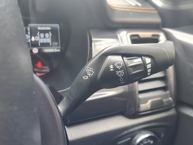 Ford 2.0 EcoBlue Wildtrak Pickup Double Cab 4dr Diesel Auto 4WD Euro 6 (s/s) (213 ps)