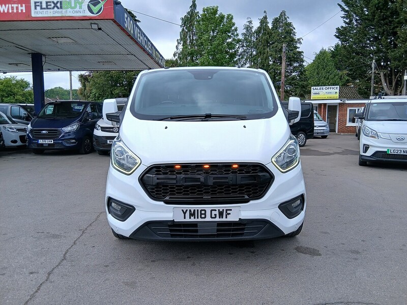 Ford 2.0 300 EcoBlue Limited Panel Van 5dr Diesel Auto L2 H1 Euro 6 (s/s) (130 ps)