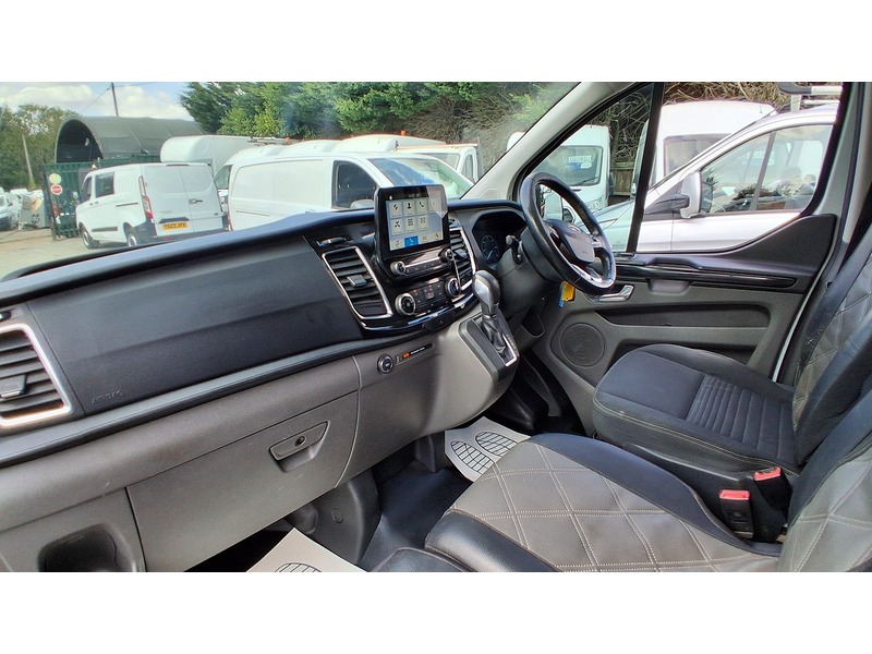 Ford 2.0 300 EcoBlue Limited Panel Van 5dr Diesel Auto L2 H1 Euro 6 (s/s) (130 ps)