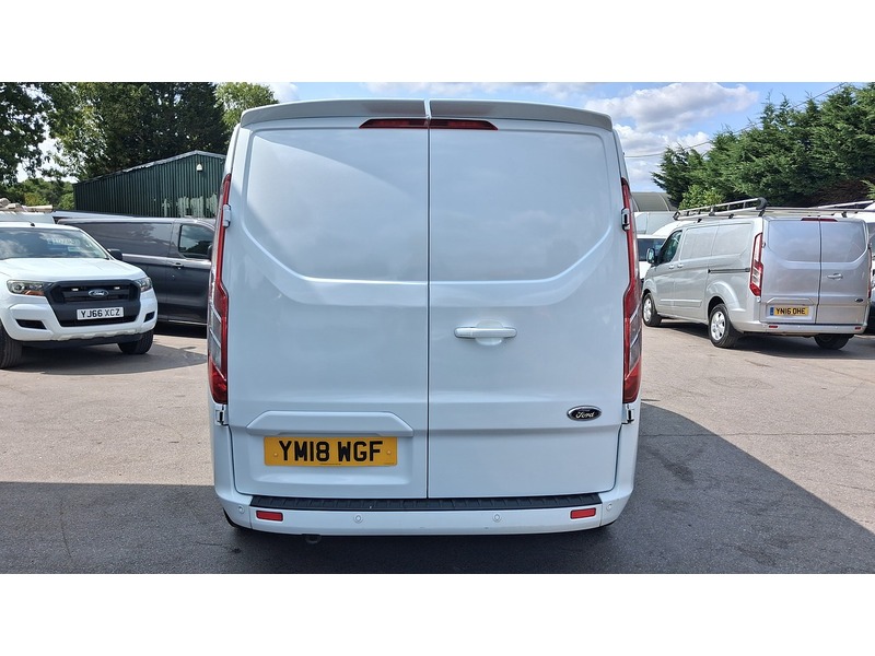 Ford 2.0 300 EcoBlue Limited Panel Van 5dr Diesel Auto L2 H1 Euro 6 (s/s) (130 ps)