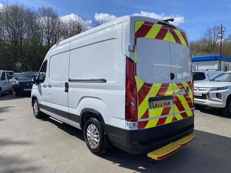 MAXUS 88.5kWh Panel Van 5dr Electric Auto FWD L3 H3 (204 ps)