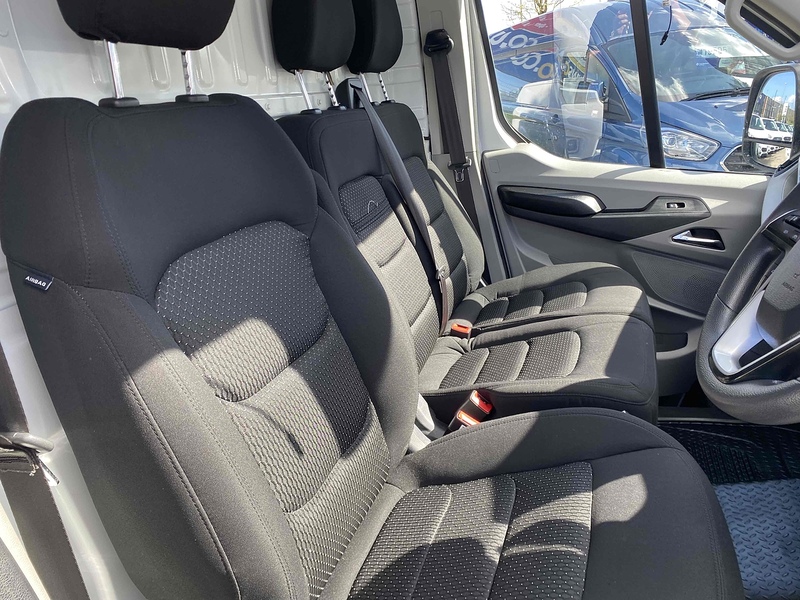 MAXUS 88.5kWh Panel Van 5dr Electric Auto FWD L3 H3 (204 ps)