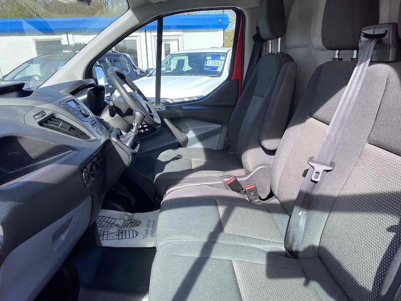 Ford 2.0 TDCi 310 Trend Panel Van 5dr Diesel Manual L2 H1 (167 g/km, 104 bhp)