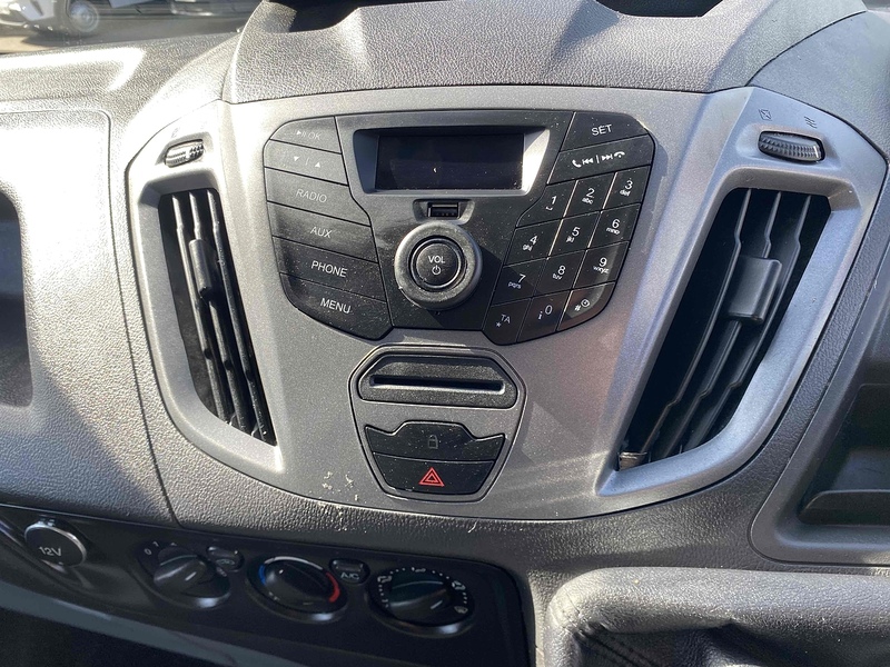 Ford 2.0 TDCi 310 Trend Panel Van 5dr Diesel Manual L2 H1 (167 g/km, 104 bhp)