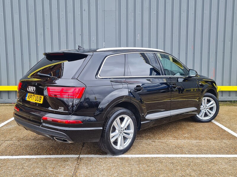 Audi 3.0 TDI V6 S line SUV 5dr Diesel Tiptronic quattro Euro 6 (s/s) (218 ps)