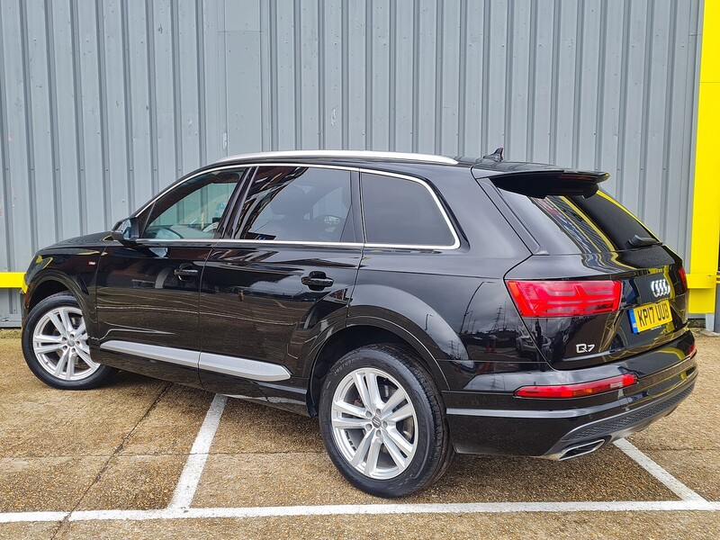 Audi 3.0 TDI V6 S line SUV 5dr Diesel Tiptronic quattro Euro 6 (s/s) (218 ps)