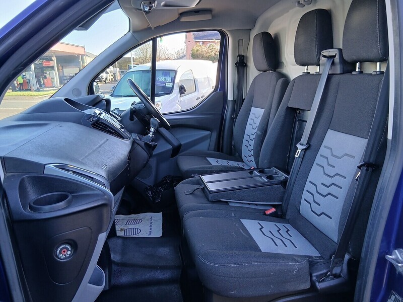 Ford 2.2 TDCi 290 Limited Panel Van 5dr Diesel Manual L2 H1 (186 g/km, 123 bhp)